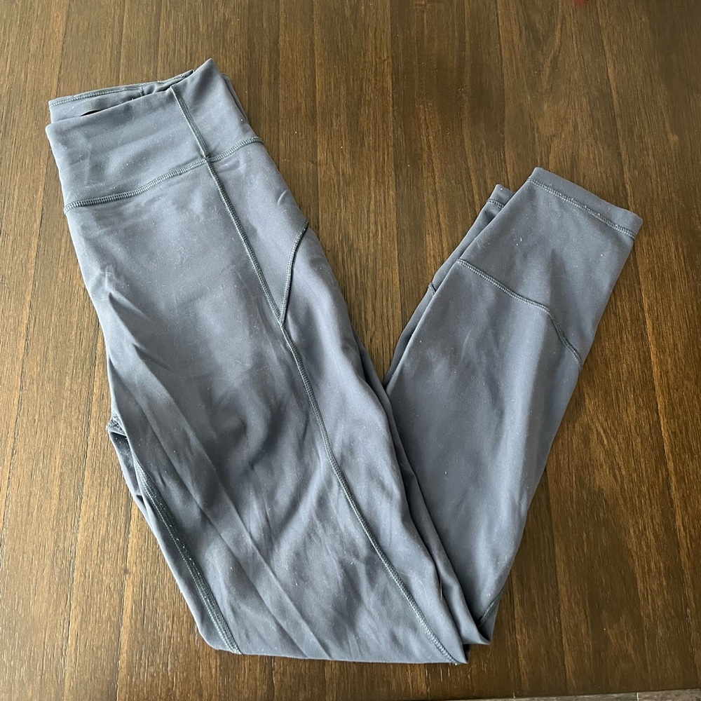 Lululemon 28” Align Legging!